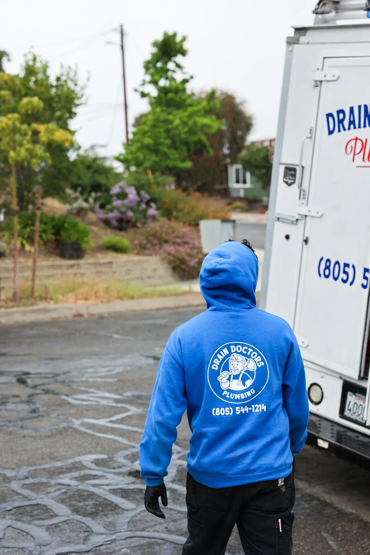 Drain Doctors Plumbing technician heading out to a job in Morro Bay, CA