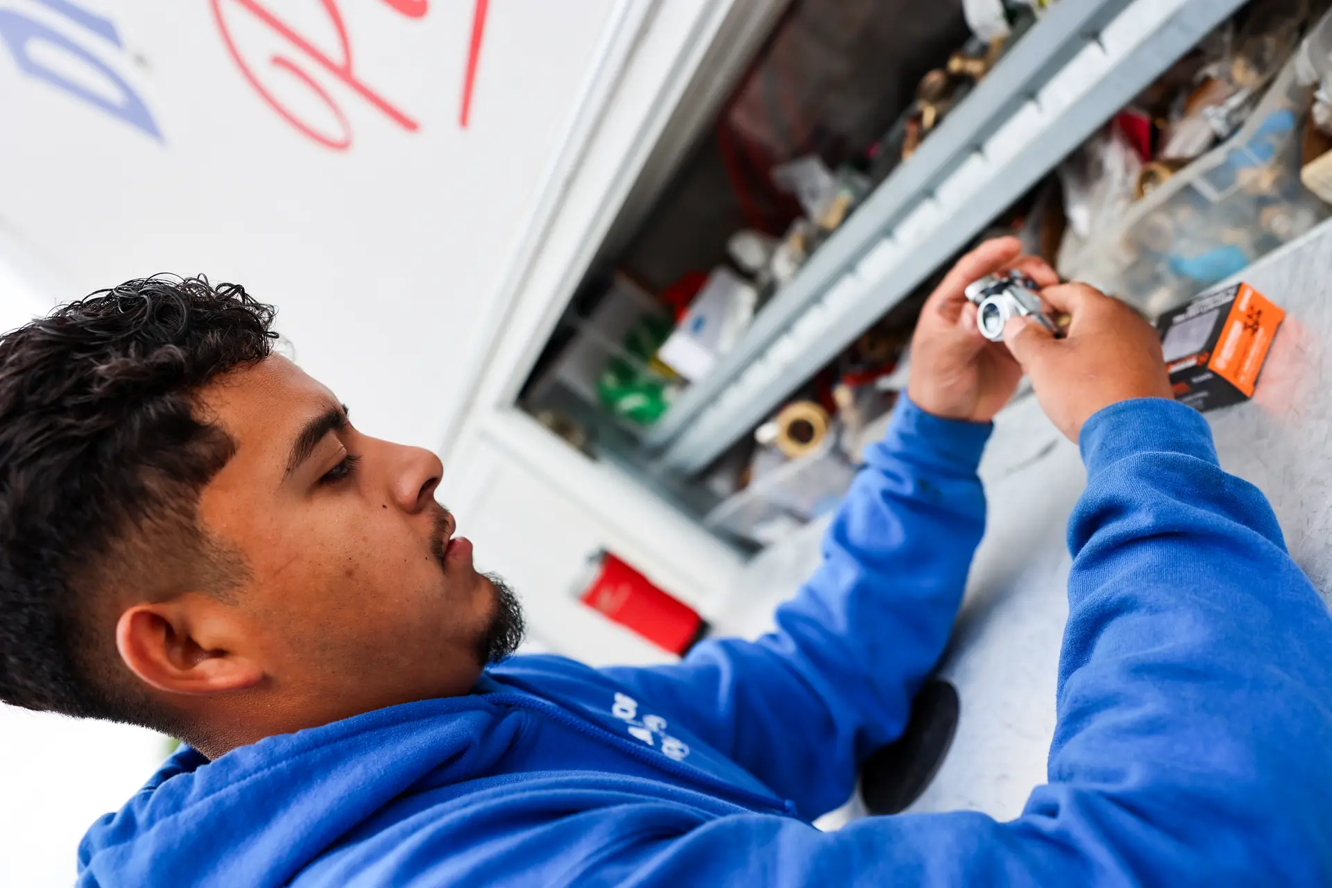 Drain Doctors Plumbing technician preparing for a job in Atascadero, CA
