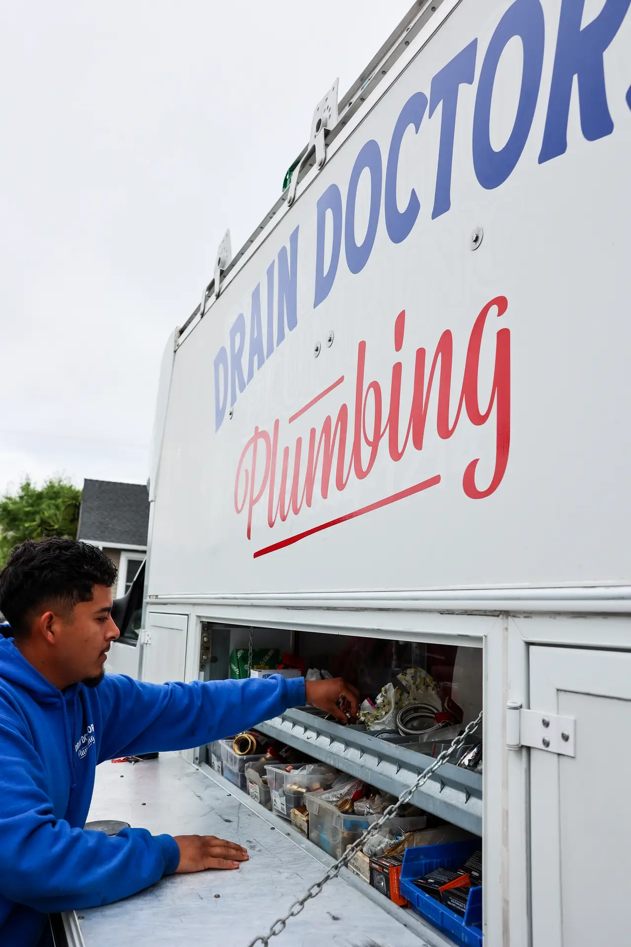 Drain Doctors Plumbing technician preparing for a job in Nipomo, CA