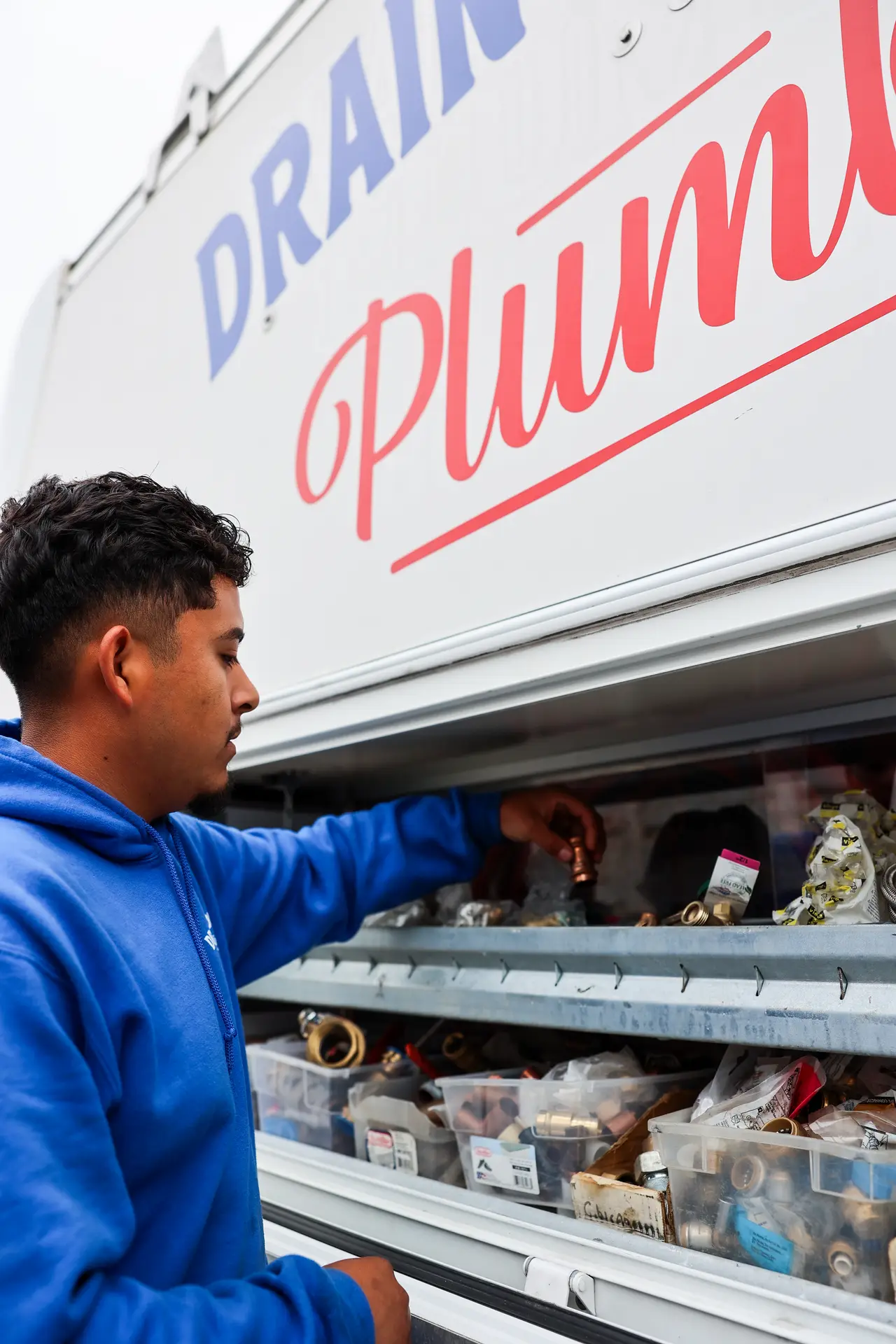 Drain Doctors Plumbing technician preparing for a job in Paso Robles, CA